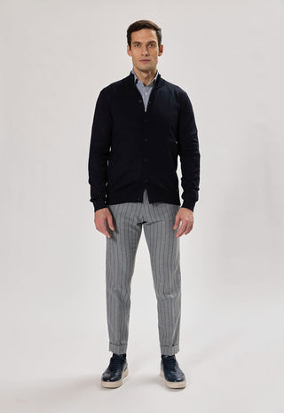 Cardigan Neck con Bottoni