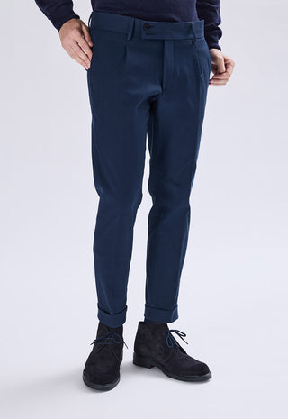 Pantalone Chino con Pinces