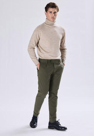 Pantalone Chino con Pinces