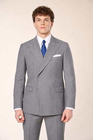 Abito Doppiopetto Gessato|Colore:Grigio