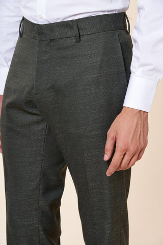 Pantaloni Uomo con Pinces e Risvolto al Fondo|Colore:Verde