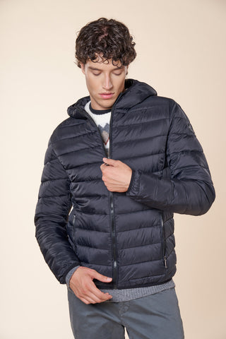 Piumino Uomo con Cappuccio e Tasche con Zip|Colore:Black
