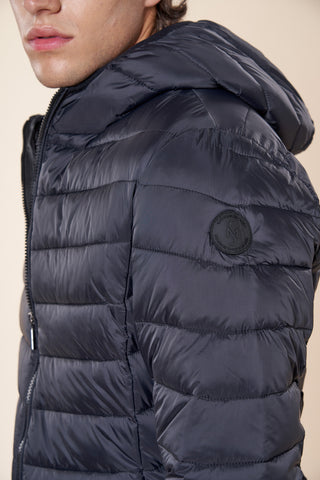 Piumino Uomo con Cappuccio e Tasche con Zip|Colore:Black