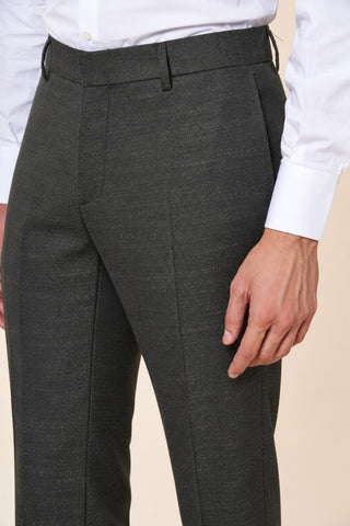 Pantaloni Uomo con Pinces e Risvolto al Fondo|Colore:Verde