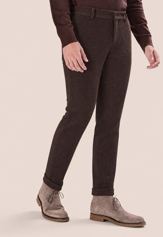 Pantalone Uomo in Velluto a Coste Linea Affusolata|Colore:Moro