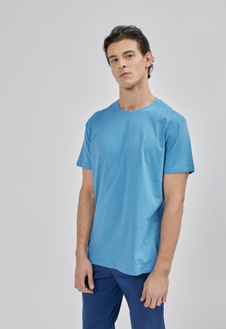 Blu chiaro